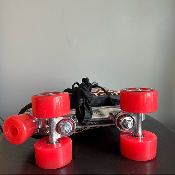 Impala Quad Leopard Print Indoor/Outdoor Roller Skates - Picture 9 of 11